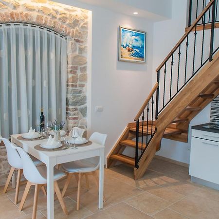 Bazzar Apartments Trogir Zewnętrze zdjęcie